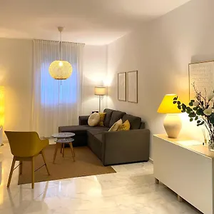 Kaluka Center - Free Parking Appartement
