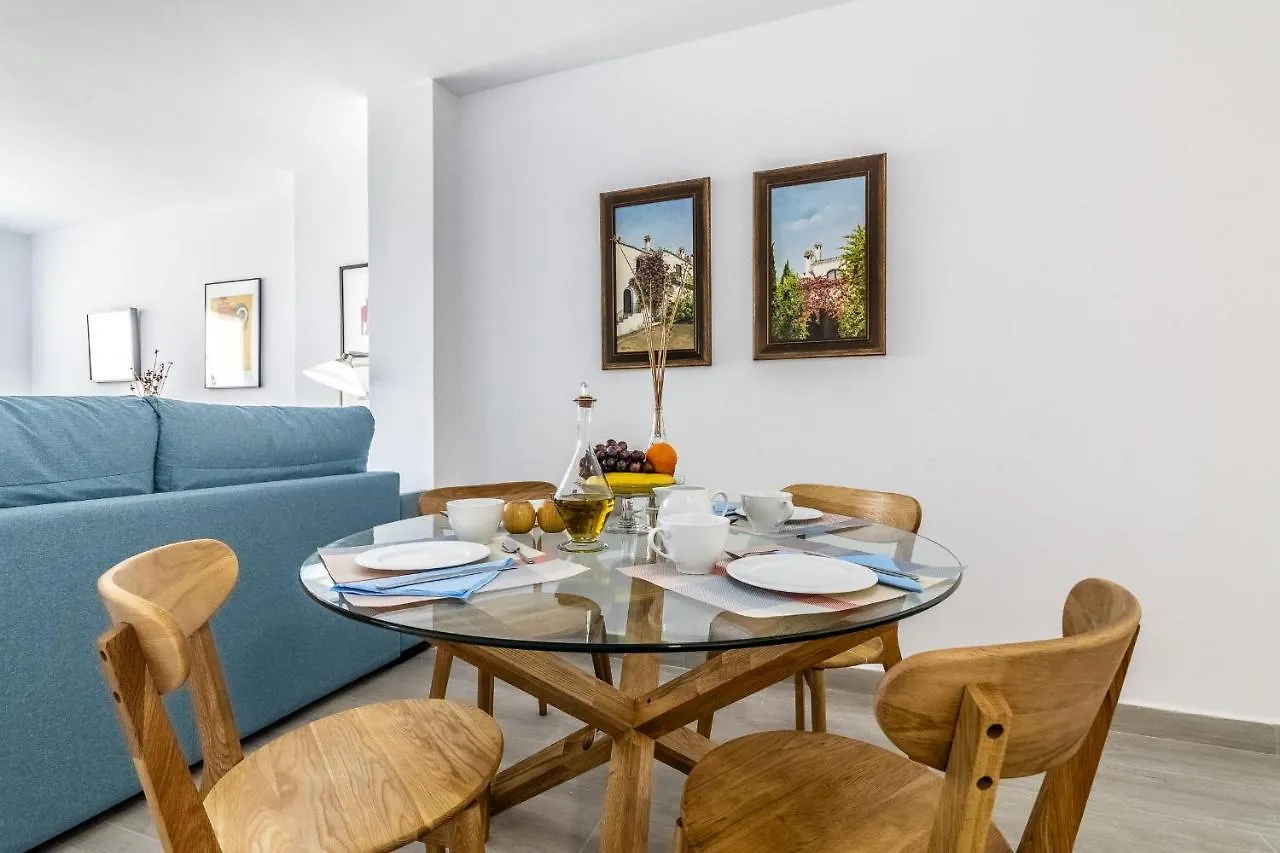 Livemalaga Victoria Suites 0*,  Spagna